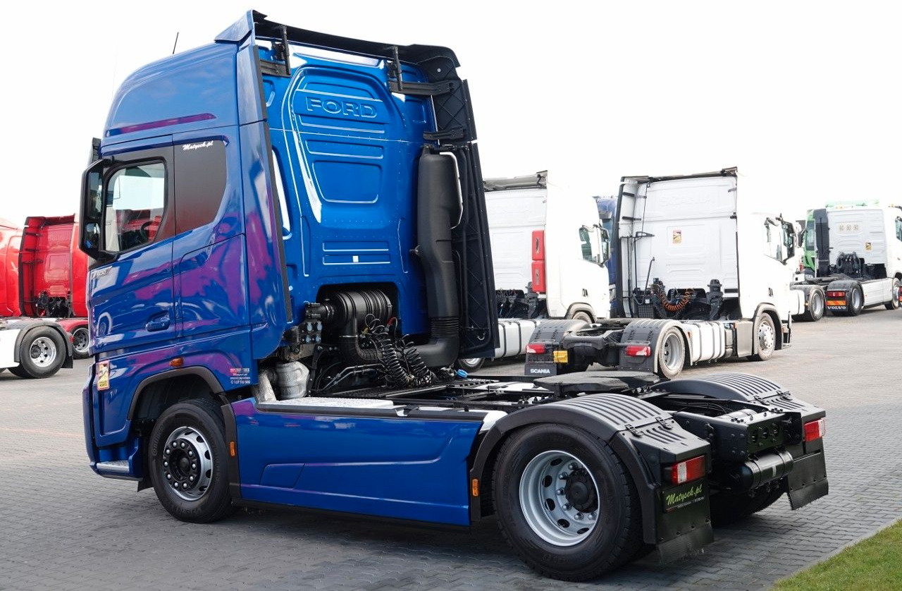 Ford F-MAX 500 / RETARDER / OPONY 100% / PO KONTRAKC - 牵引车:图4 Ford F-MAX 500 / RETARDER / OPONY 100% / PO KONTRAKC - 牵引车:图4