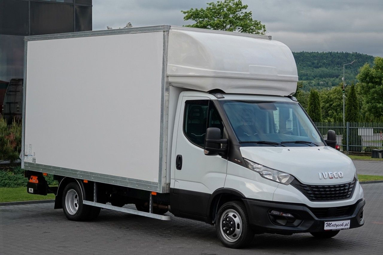 Iveco DAILY 3,0 D / KONTENER / 2021 / BLIŹNIAK / WINDA - 冷藏货车:图1 Iveco DAILY 3,0 D / KONTENER / 2021 / BLIŹNIAK / WINDA - 冷藏货车:图1