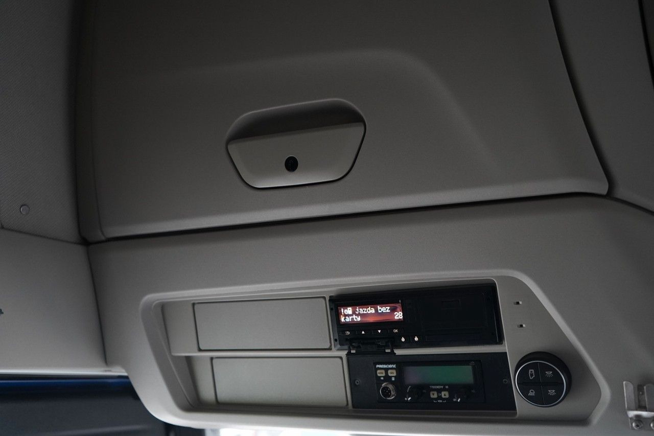 牵引车 Iveco S-WAY / 460 / RETARDER /  LNG /：图36