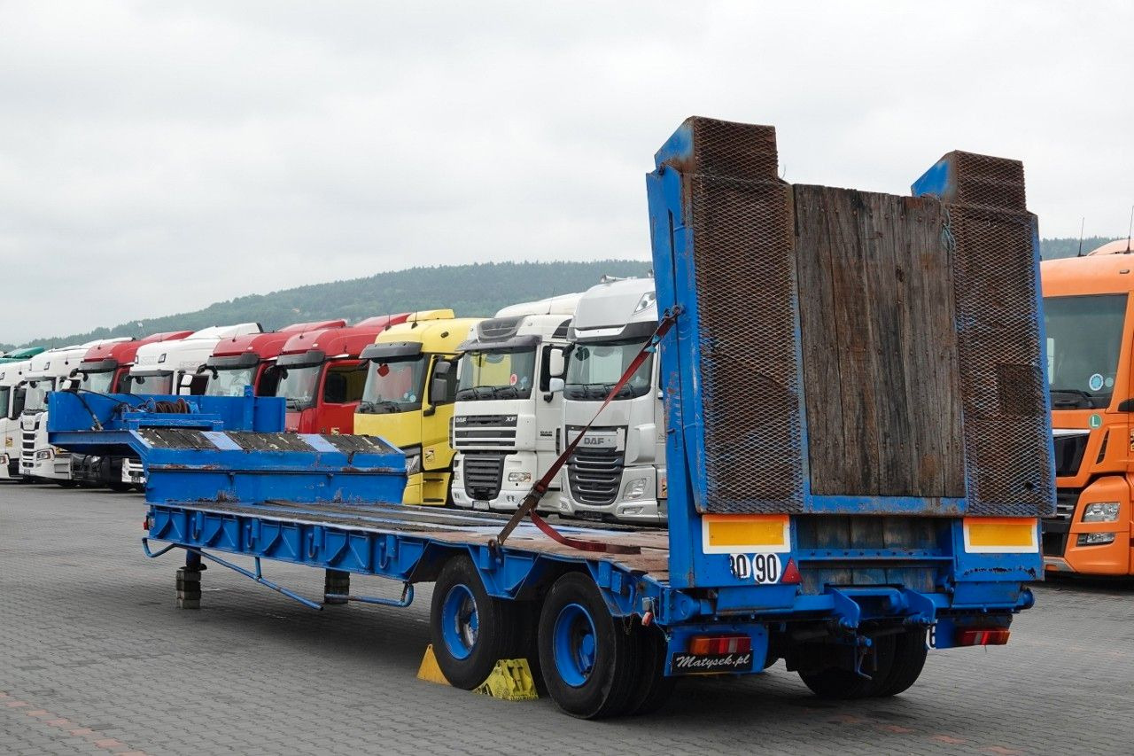 Kaiser LAWETA NISKOPODWOZIOWA / NAJAZDY HYDRAULICZNE / - 低装载半拖车:图3 Kaiser LAWETA NISKOPODWOZIOWA / NAJAZDY HYDRAULICZNE / - 低装载半拖车:图3