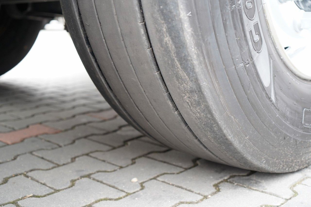 侧帘半拖车 Krone FIRANKA / STANDARD  / KOSZ NA PALETY / PLANDEKA：图16