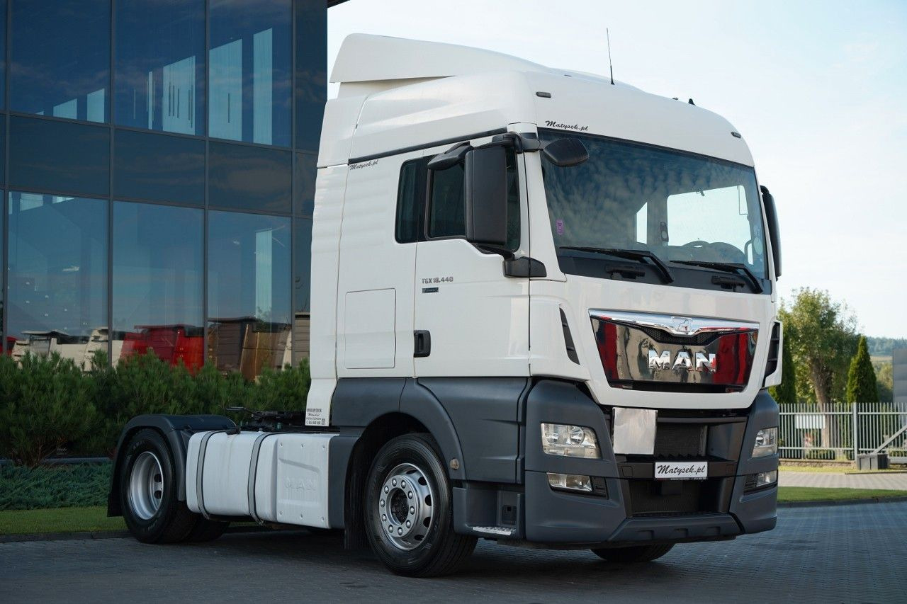 MAN TGX 18. 440 / XLX / STANDARD / 2016 ROK / - 牵引车:图1 MAN TGX 18. 440 / XLX / STANDARD / 2016 ROK / - 牵引车:图1