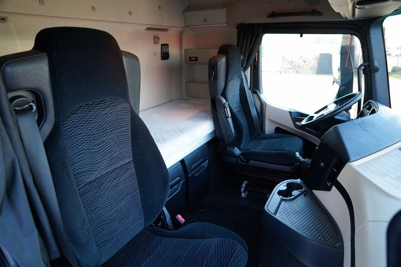 牵引车 Mercedes-Benz ACTROS 1842 / EURO 5 EEV / RETARDER / STREAM SPA：图32