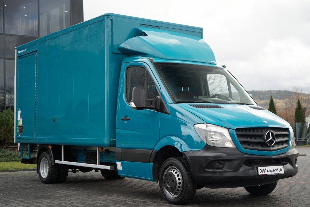 Mercedes-Benz SPRINTER / KONTENER 4,3 M / WINDA PALFINGER - 侧帘货车:图1 Mercedes-Benz SPRINTER / KONTENER 4,3 M / WINDA PALFINGER - 侧帘货车:图1