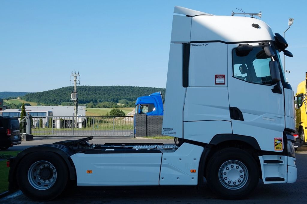 Renault T 520 / 13L / MAXISPACE / RETARDER / SALONKA Renault T 520 / 13L / MAXISPACE / RETARDER / SALONKA - 牵引车:图5 Renault T 520 / 13L / MAXISPACE / RETARDER / SALONKA Renault T 520 / 13L / MAXISPACE / RETARDER / SALONKA - 牵引车:图5