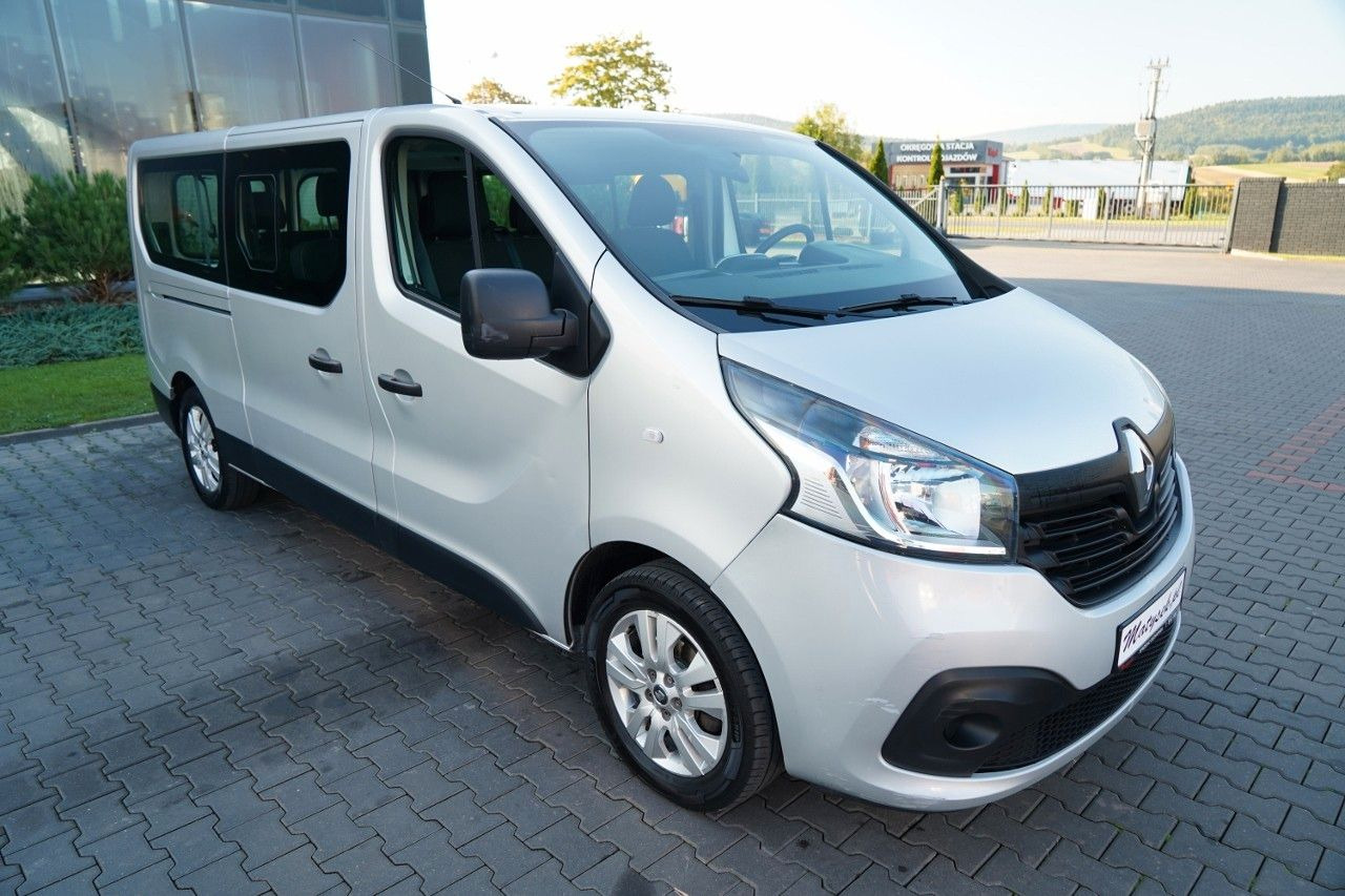 Renault TRAFIC 125 DCI / BUS / 9 MIEJSC / 2017 ROK / PO - 小型客车:图5 Renault TRAFIC 125 DCI / BUS / 9 MIEJSC / 2017 ROK / PO - 小型客车:图5