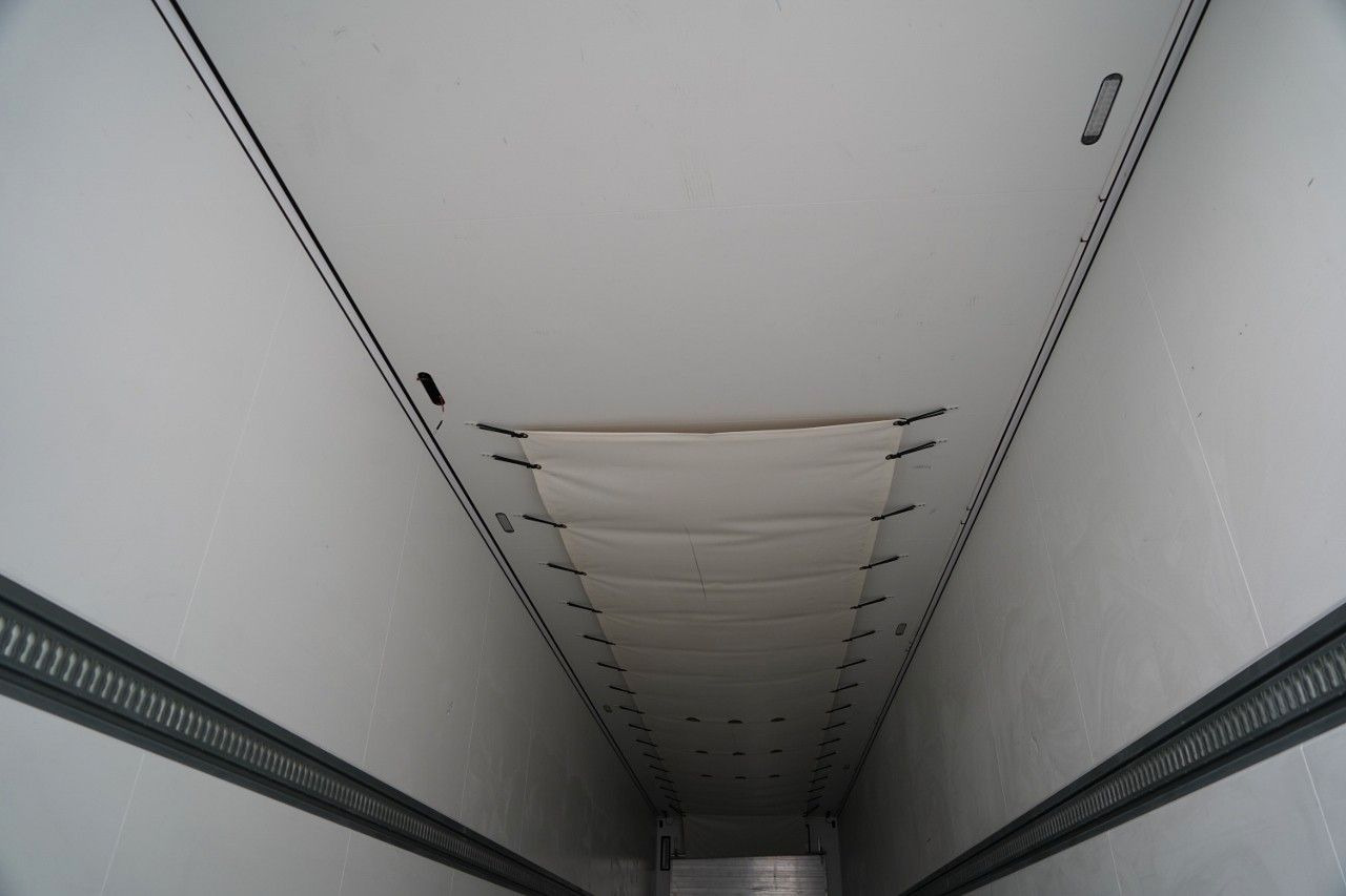 冷藏半拖车 Schmitz Cargobull REFRIGERATED / FLOWER / THERMO KING / SLX 300 /：图18