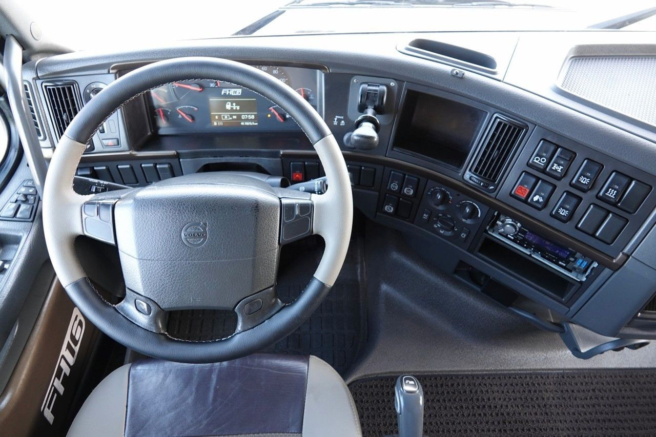 牵引车 Volvo FH 16 / 600 / 6x4 / DMC: 180.000 KG !! / SPROWAD：图14