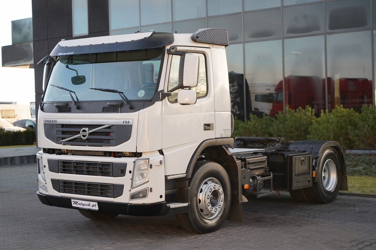 Volvo FM 380 / PEŁNY ADR / KABINA DZIENNA / I-SHIFT - 牵引车:图2 Volvo FM 380 / PEŁNY ADR / KABINA DZIENNA / I-SHIFT - 牵引车:图2