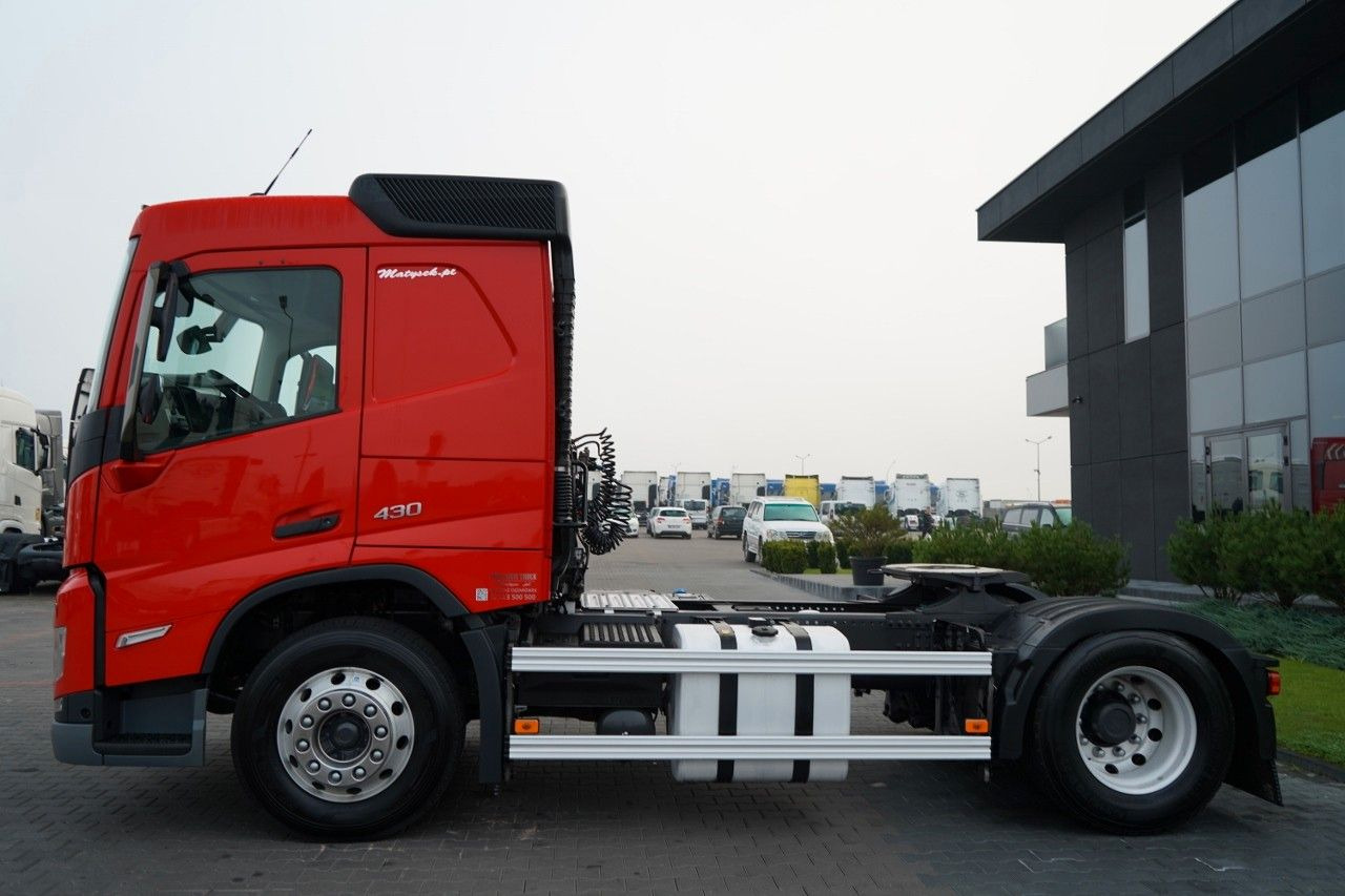 Volvo FM 430 / PEŁNY ADR / WAGA: 6 800 KG / NISKA KABI - 牵引车:图3 Volvo FM 430 / PEŁNY ADR / WAGA: 6 800 KG / NISKA KABI - 牵引车:图3