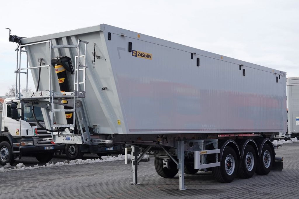 ZASŁAW / WYWROTKA / 46 m3 / 2024 ROK / KLAPO-DRZWI / OS - 侧帘半拖车:图2 ZASŁAW / WYWROTKA / 46 m3 / 2024 ROK / KLAPO-DRZWI / OS - 侧帘半拖车:图2