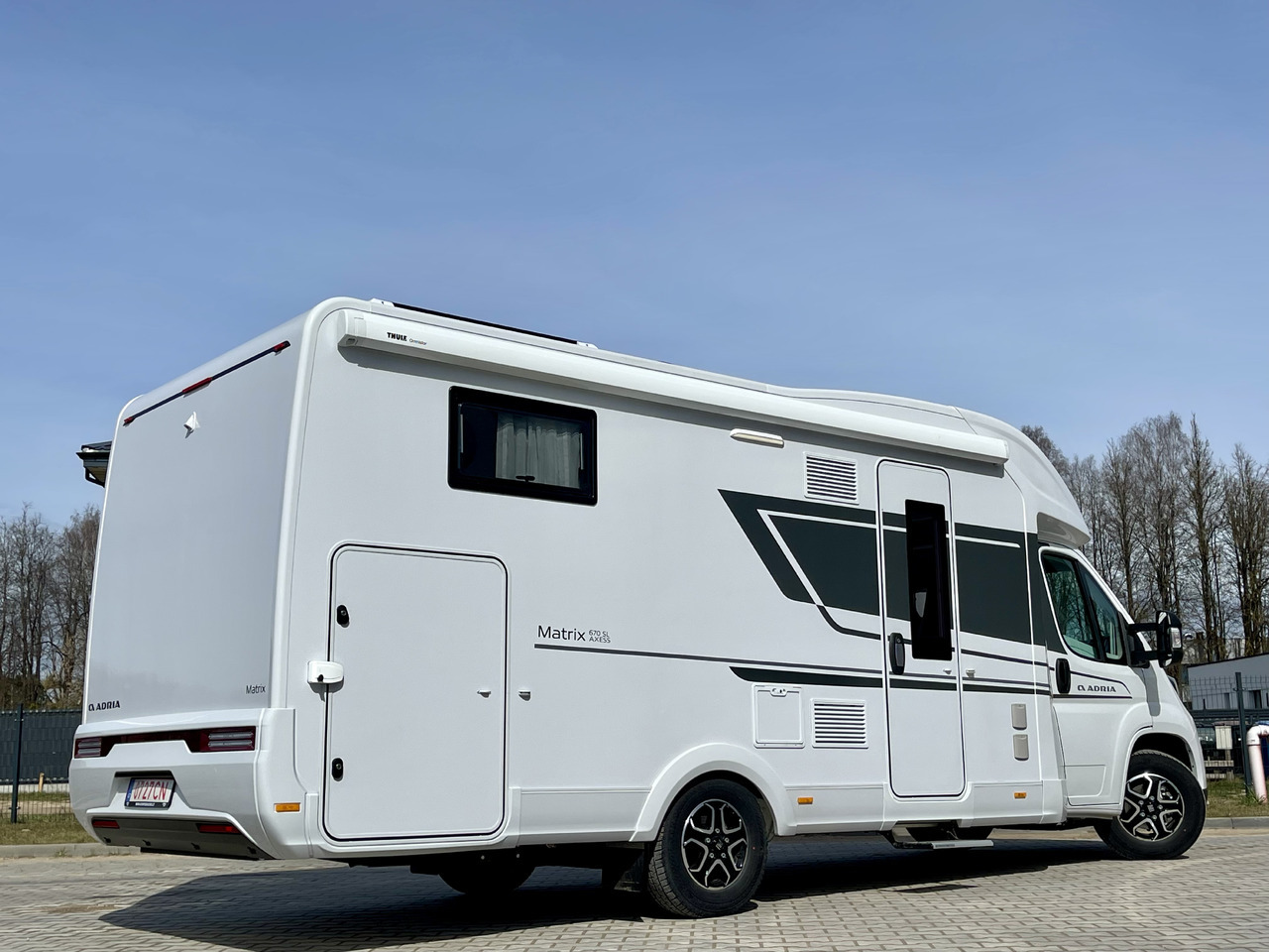 ADRIA Matrix 670 SL - 半集成房车:图3 ADRIA Matrix 670 SL - 半集成房车:图3