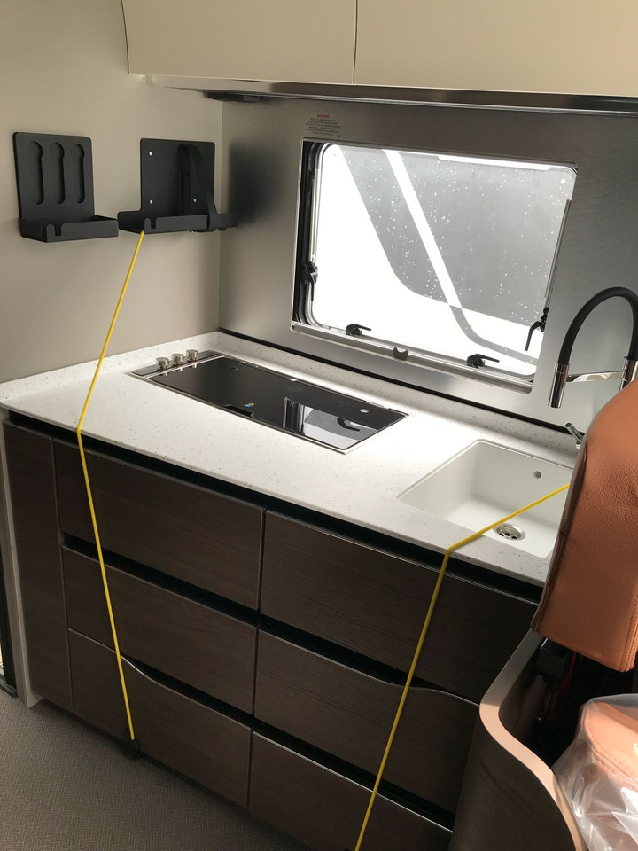 ADRIA Super Sonic 890 LC - 集成房车:图5 ADRIA Super Sonic 890 LC - 集成房车:图5