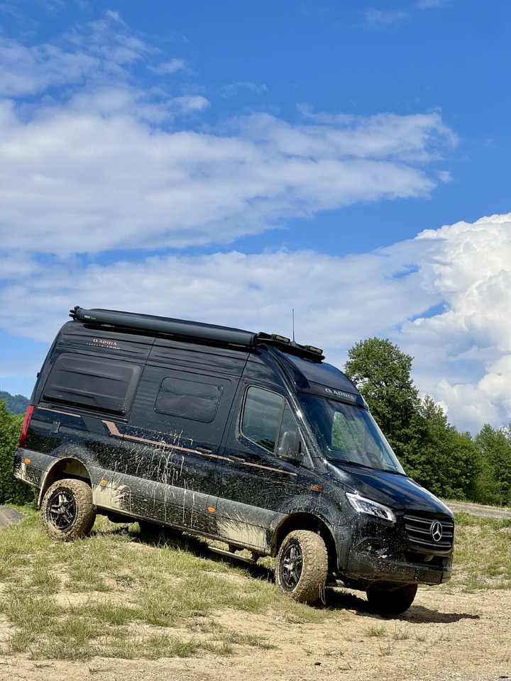 ADRIA Super Twin 600 SP - 露营货车:图1 ADRIA Super Twin 600 SP - 露营货车:图1