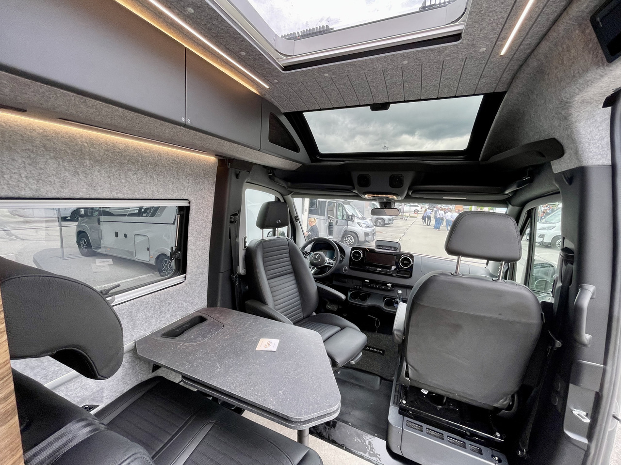 ADRIA Super Twin 600 SP - 露营货车:图5 ADRIA Super Twin 600 SP - 露营货车:图5