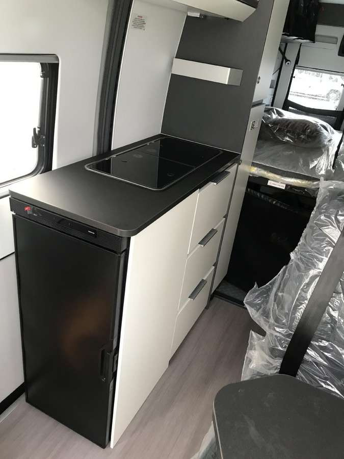 ADRIA Twin Sport 640 SG - 露营货车:图4 ADRIA Twin Sport 640 SG - 露营货车:图4