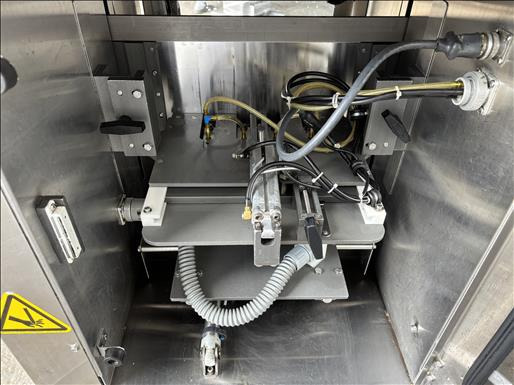 Food Tools CS1000CE Automatic round cake cutter - 烘焙设备:图4 Food Tools CS1000CE Automatic round cake cutter - 烘焙设备:图4