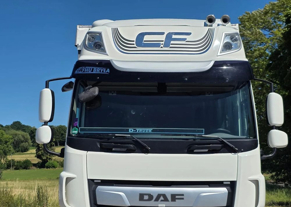 DAF CF290/CF320/FIRANKA/WINDA DHOLLANDIA / E6/JEDEN WŁAŚCICIEL/SPROWADZONY/22PALETY/2019/PODNOSZONY DACH/ JAK NOWY - 侧帘卡车:图4 DAF CF290/CF320/FIRANKA/WINDA DHOLLANDIA / E6/JEDEN WŁAŚCICIEL/SPROWADZONY/22PALETY/2019/PODNOSZONY DACH/ JAK NOWY - 侧帘卡车:图4