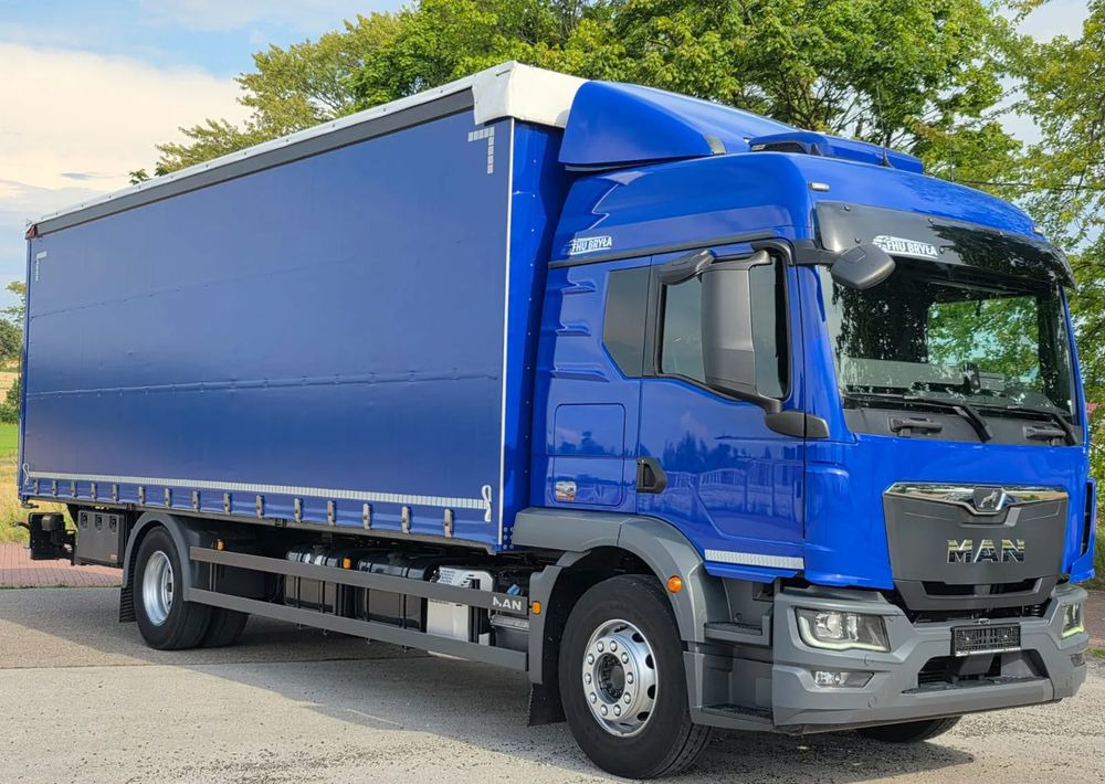MAN TGM 18.320 / 18.290 / NOWY MODEL / E6 / 20PALET / 9200 ŁADOWNOŚĆ / SERWISOWANY / NISKI PRZEBIEG / WINDA / FIRANKA / SPROWADZONY / 2021 / NISKI PRZEBIEG /PIERWSZY WŁAŚCICIEL/ - 侧帘卡车:图1 MAN TGM 18.320 / 18.290 / NOWY MODEL / E6 / 20PALET / 9200 ŁADOWNOŚĆ / SERWISOWANY / NISKI PRZEBIEG / WINDA / FIRANKA / SPROWADZONY / 2021 / NISKI PRZEBIEG /PIERWSZY WŁAŚCICIEL/ - 侧帘卡车:图1