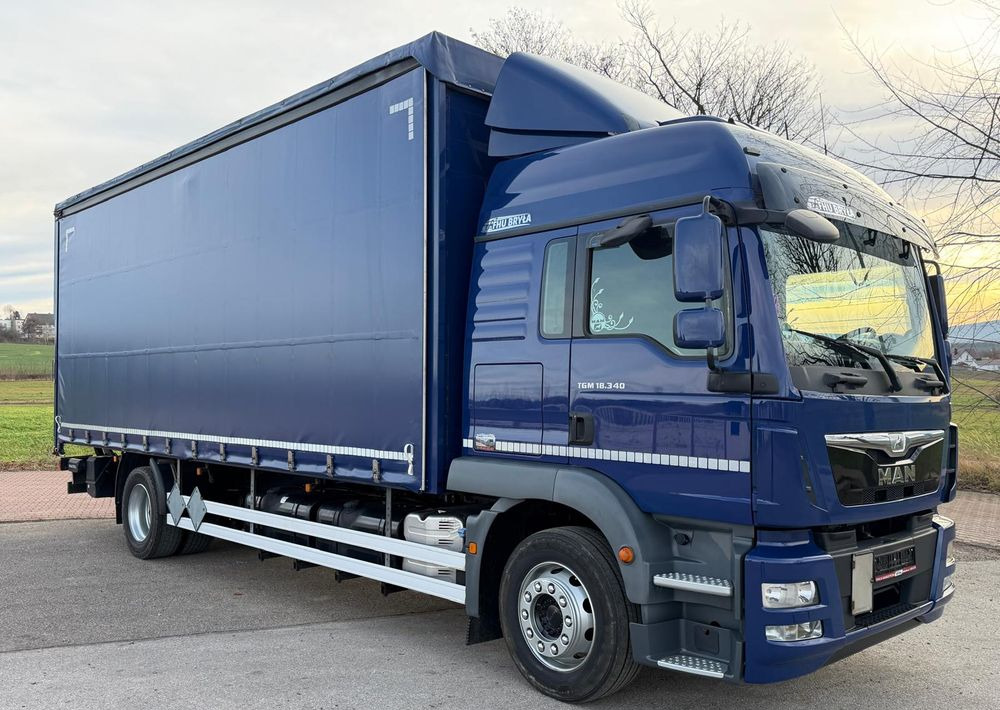 MAN TGM 18.340 / FIRANKA / SPROWADZONY / 9100 ŁADOWNOŚĆ / 18 PALET / E6 / WINDA / - 侧帘卡车:图1 MAN TGM 18.340 / FIRANKA / SPROWADZONY / 9100 ŁADOWNOŚĆ / 18 PALET / E6 / WINDA / - 侧帘卡车:图1