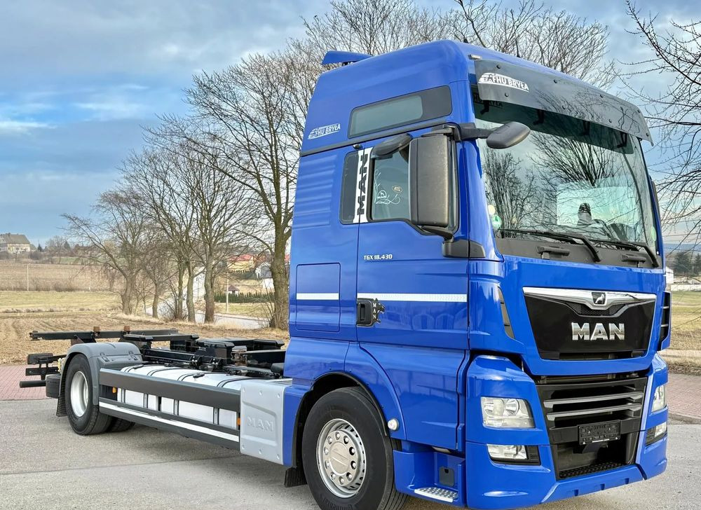 MAN TGX 18.430/SPROWADZONY/DO ŻYWCA/DO BYDŁA/2020/KLIMA POSTOJOWA/SERWISOWANY/JAK NOWY/NISKI PRZEBIEG/RAMA/BDF/E6 - 驾驶室底盘卡车:图1 MAN TGX 18.430/SPROWADZONY/DO ŻYWCA/DO BYDŁA/2020/KLIMA POSTOJOWA/SERWISOWANY/JAK NOWY/NISKI PRZEBIEG/RAMA/BDF/E6 - 驾驶室底盘卡车:图1