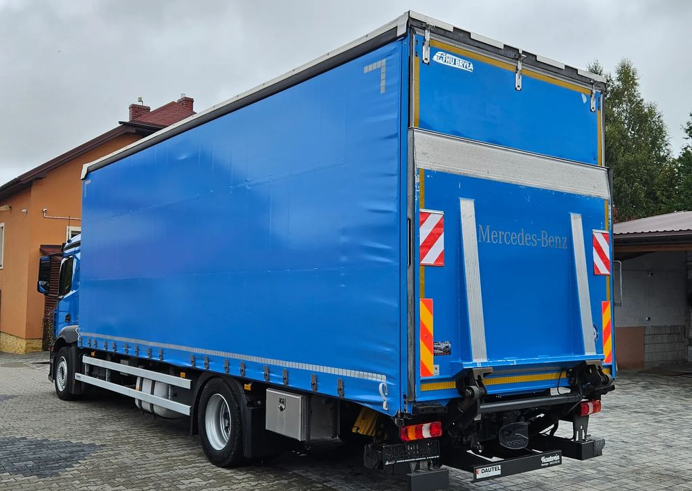 Mercedes-Benz ACTROS 1835 / FIRANKA / WINDA / 19 EUROPALET / AUTOMAT / Z NIEMIEC / 2016/DUŻA ŁADOWNOŚĆ - 侧帘卡车:图5 Mercedes-Benz ACTROS 1835 / FIRANKA / WINDA / 19 EUROPALET / AUTOMAT / Z NIEMIEC / 2016/DUŻA ŁADOWNOŚĆ - 侧帘卡车:图5