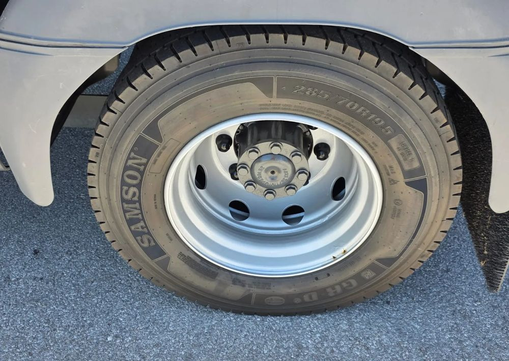 冷藏车 Mercedes-Benz ATEGO 1527/1530/IZOTERMA/WINDA/SPROWADZONY/E6/PIERWSZY WŁAŚCICIEL/AUTOMAT/18EURO PALET/STAN BARDZO DOBRY：图13