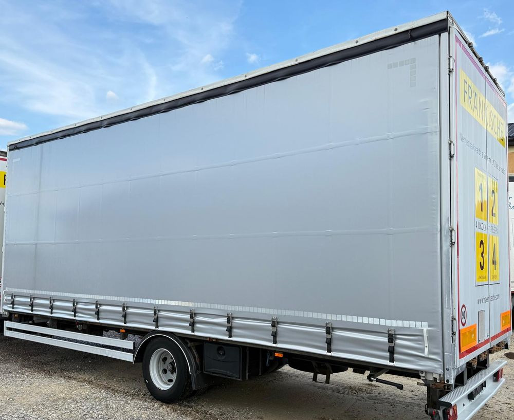 Panav PRZYCZEPA CIĘŻAROWA/TANDEM/PRZEJAZDOWA/1OŚ/BPW/PODNOSZONA DACH/3 METRY - 侧帘拖车:图2 Panav PRZYCZEPA CIĘŻAROWA/TANDEM/PRZEJAZDOWA/1OŚ/BPW/PODNOSZONA DACH/3 METRY - 侧帘拖车:图2