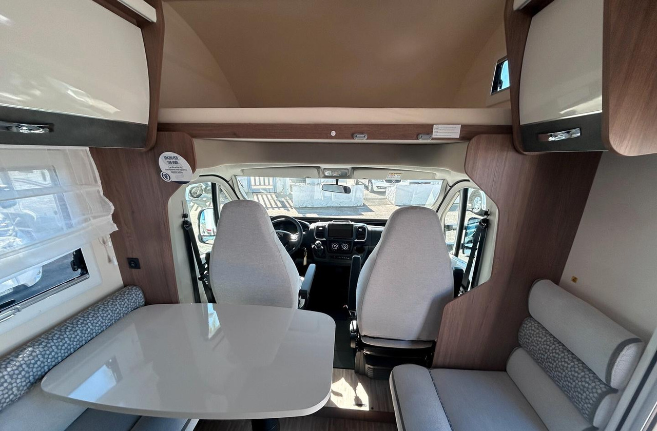 Elnagh BARON 65 - 阿尔科夫房车:图4 Elnagh BARON 65 - 阿尔科夫房车:图4