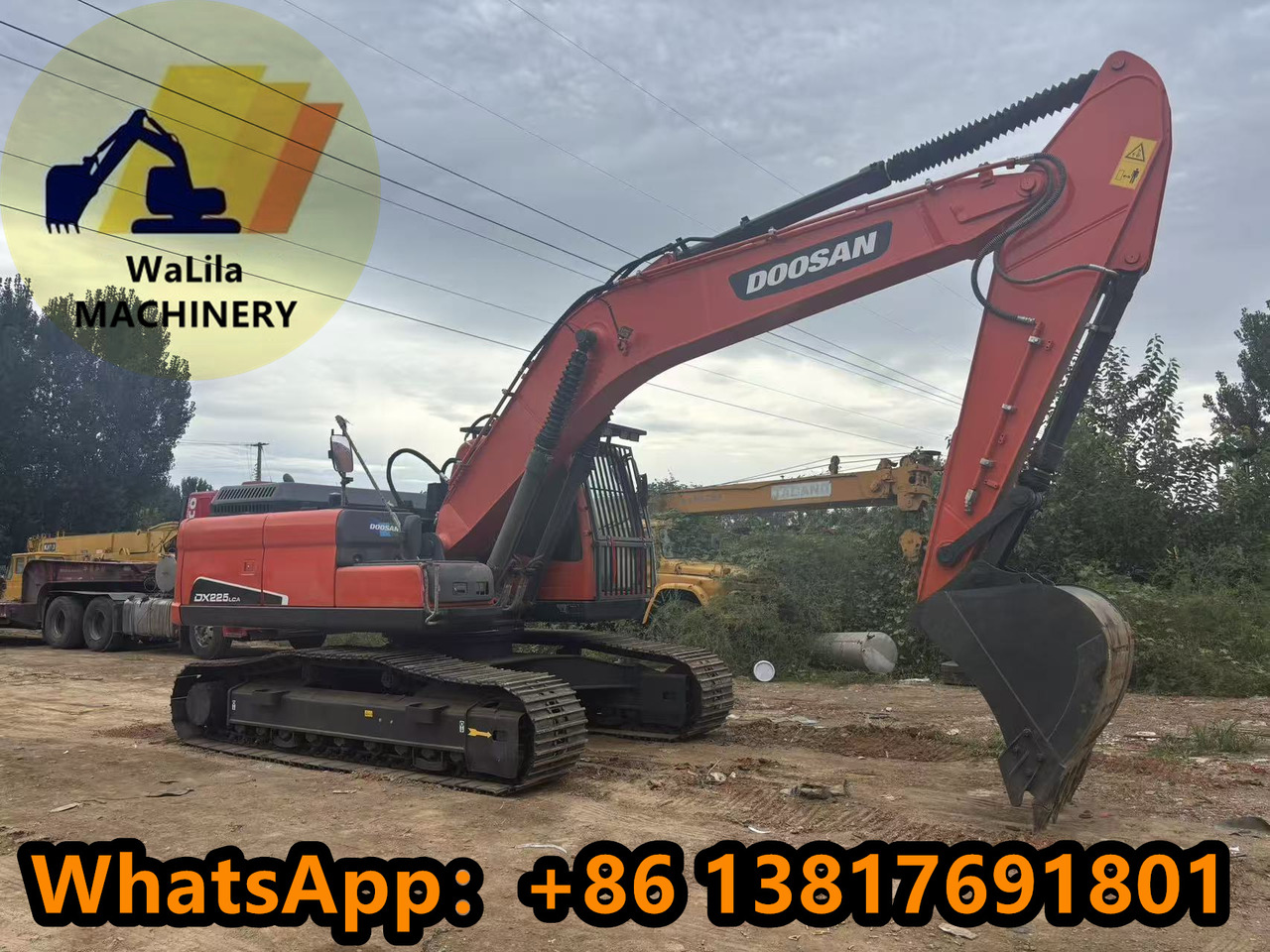 DOOSAN DX225 - 履带式挖掘机:图1 DOOSAN DX225 - 履带式挖掘机:图1