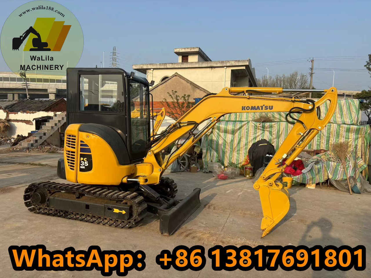KOMATSU PC35MR - 小型挖掘机:图1 KOMATSU PC35MR - 小型挖掘机:图1