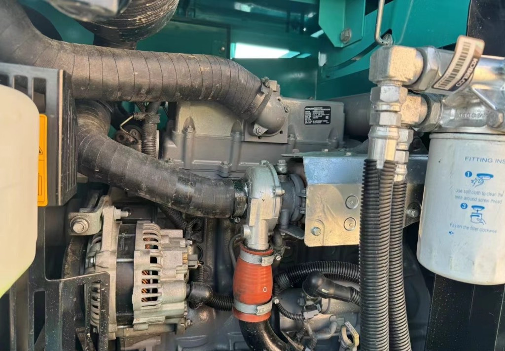 Kobelco SK 75 KOBELCO SK75-8 - 小型挖掘机:图5 Kobelco SK 75 KOBELCO SK75-8 - 小型挖掘机:图5