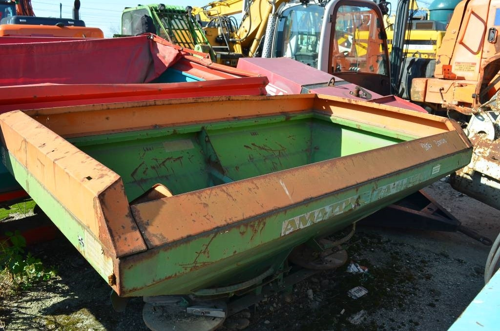 Amazone ZA-U 1501 - 肥料撒施机:图1 Amazone ZA-U 1501 - 肥料撒施机:图1