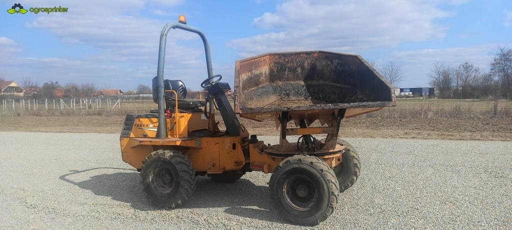 Benford 3000 DF - 小型自卸车:图1 Benford 3000 DF - 小型自卸车:图1