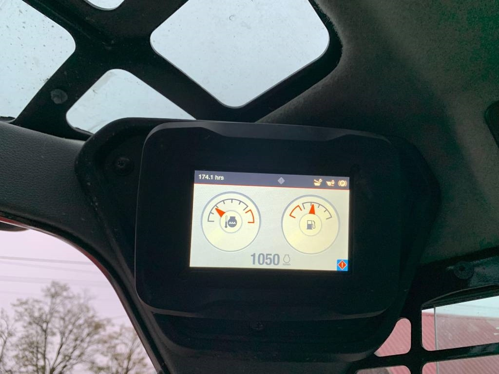 滑移装载机 Bobcat S 66:图10 滑移装载机 Bobcat S 66:图10