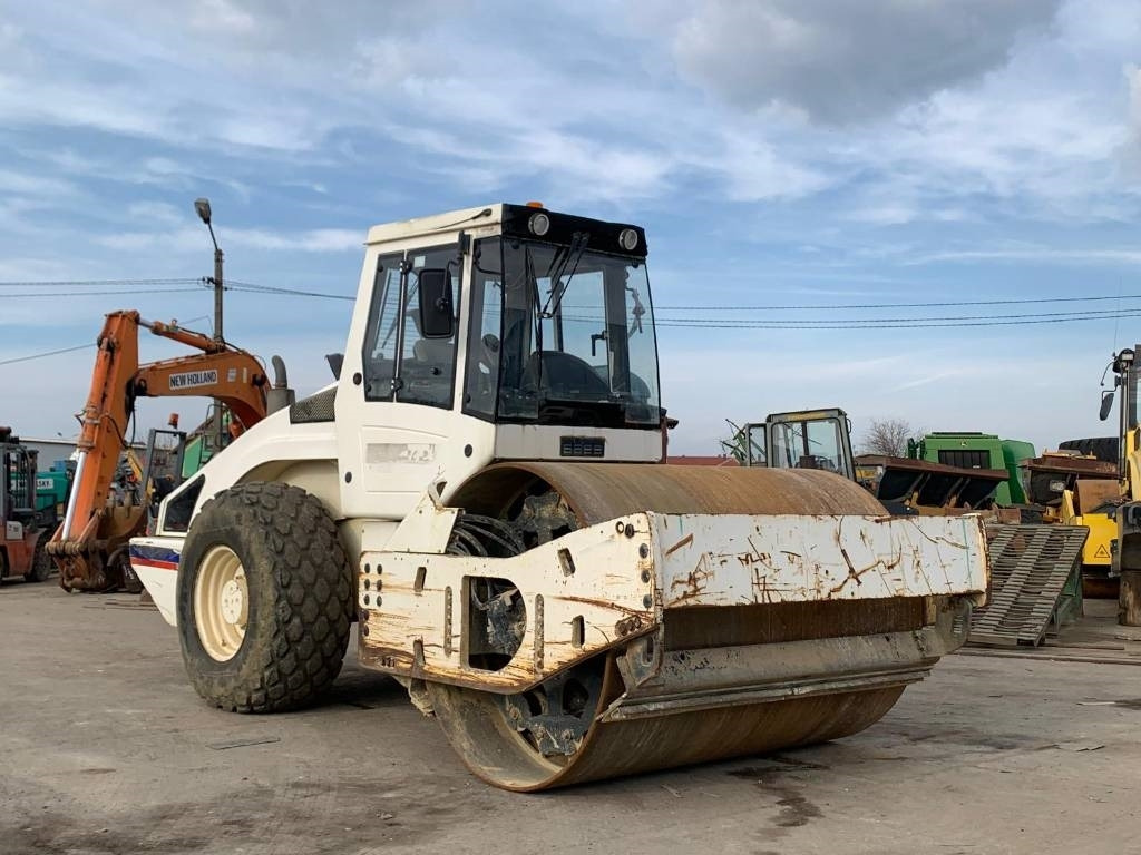 Bomag BW 213 D H-4 - 压实机:图1 Bomag BW 213 D H-4 - 压实机:图1