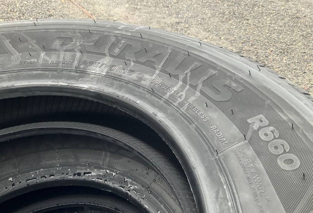Bridgestone Duravis 215/70 R15C TYRES - 轮胎 适用于 卡车:图5 Bridgestone Duravis 215/70 R15C TYRES - 轮胎 适用于 卡车:图5