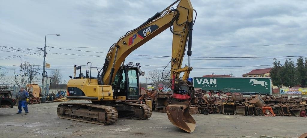 CAT 320 D - 履带式挖掘机:图2 CAT 320 D - 履带式挖掘机:图2