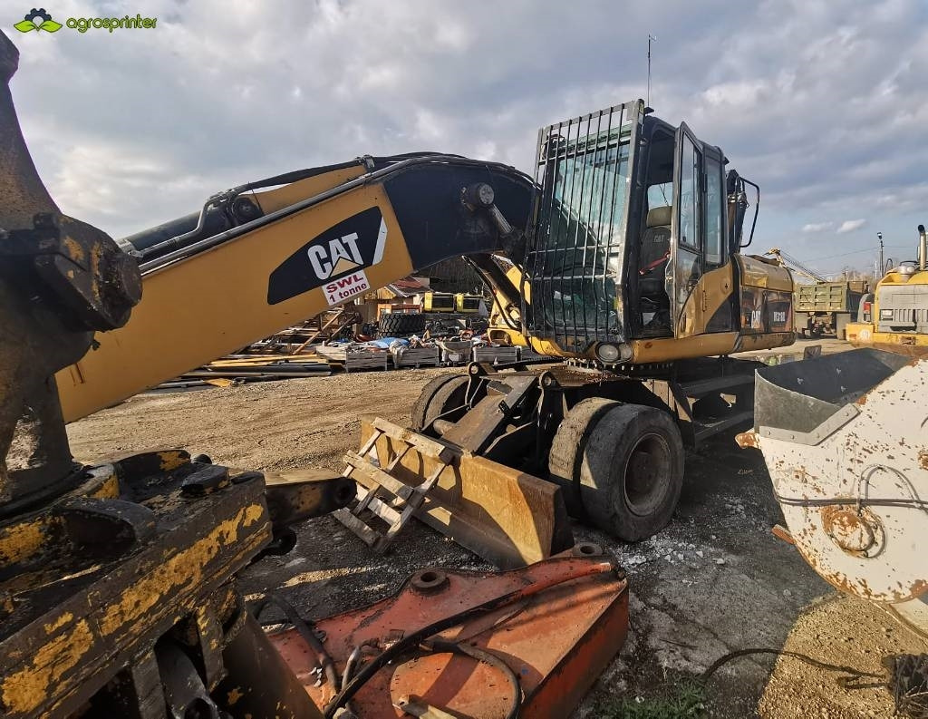 CAT M 318 D - 垃圾/ 工业叉装车:图2 CAT M 318 D - 垃圾/ 工业叉装车:图2