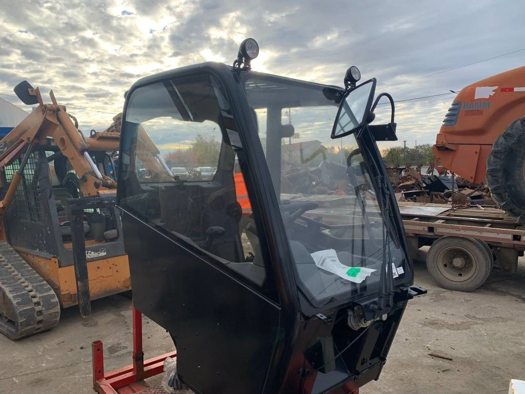 CAT Telehandler Cabin NEW - 驾驶室 适用于 建筑机械:图4 CAT Telehandler Cabin NEW - 驾驶室 适用于 建筑机械:图4