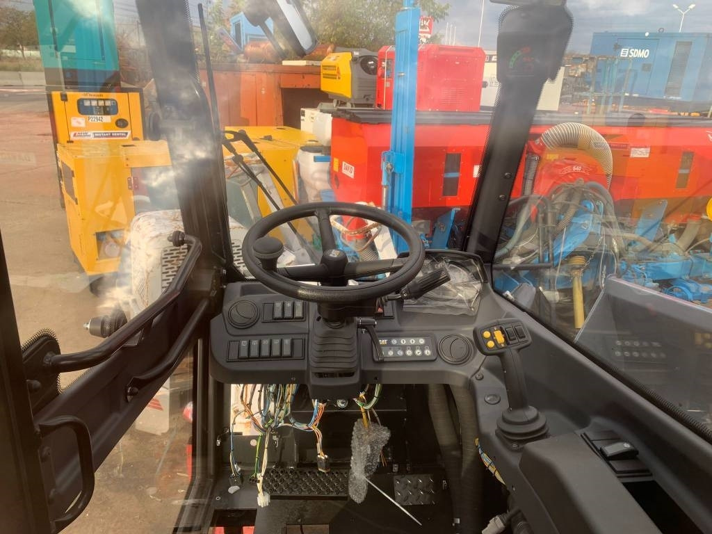驾驶室 适用于 建筑机械 CAT Telehandler Cabin NEW:图7 驾驶室 适用于 建筑机械 CAT Telehandler Cabin NEW:图7