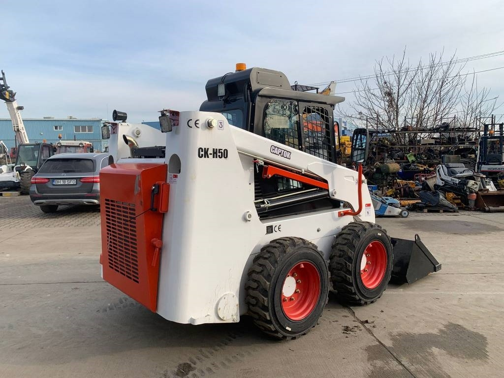 Captok H50 - 滑移装载机:图4 Captok H50 - 滑移装载机:图4