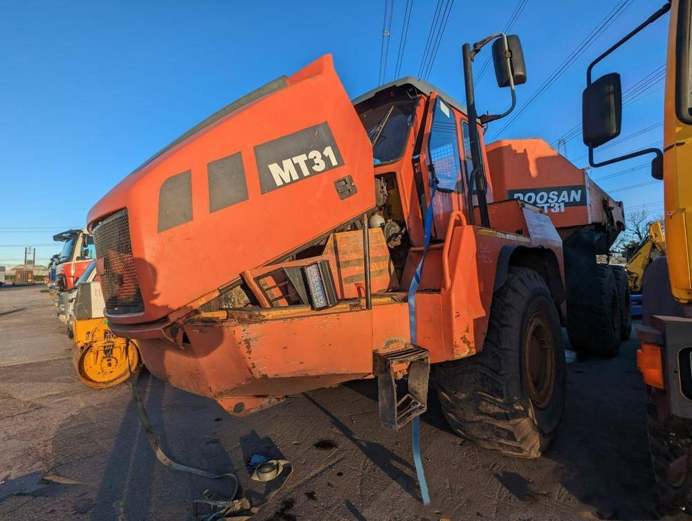 Doosan MT31 - 铰接式自卸车:图4 Doosan MT31 - 铰接式自卸车:图4