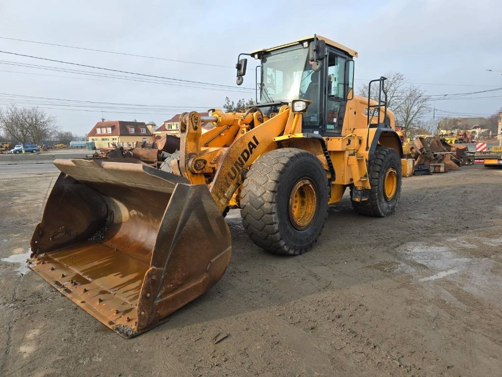 Hyundai HL 960 - 轮式装载机:图1 Hyundai HL 960 - 轮式装载机:图1