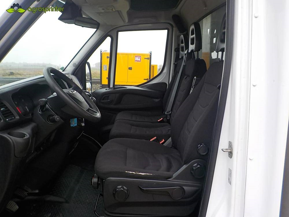 无侧窗厢式货车 Iveco 35-170:图7 无侧窗厢式货车 Iveco 35-170:图7