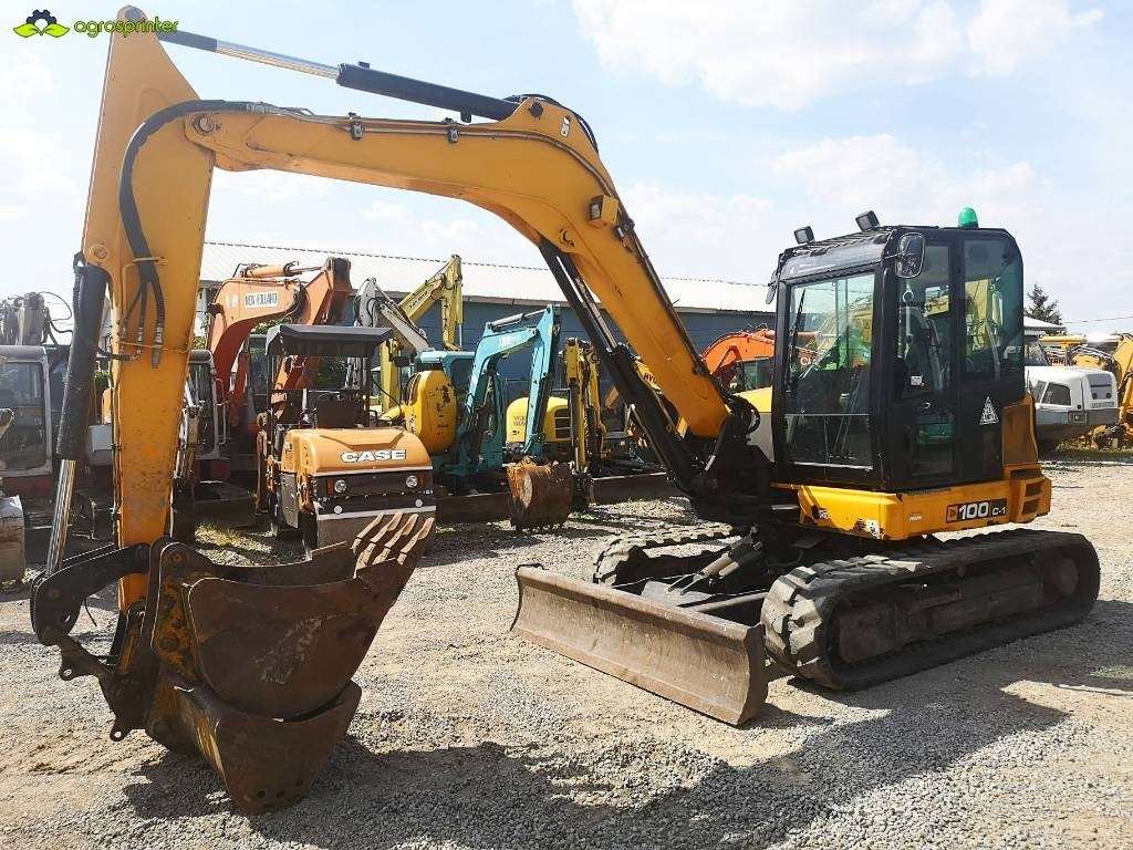 JCB 100 C - 小型挖掘机:图1 JCB 100 C - 小型挖掘机:图1