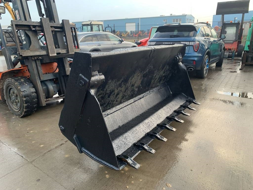 JCB 3CX Multifunctional Bucket - 抓斗 适用于 建筑机械:图2 JCB 3CX Multifunctional Bucket - 抓斗 适用于 建筑机械:图2