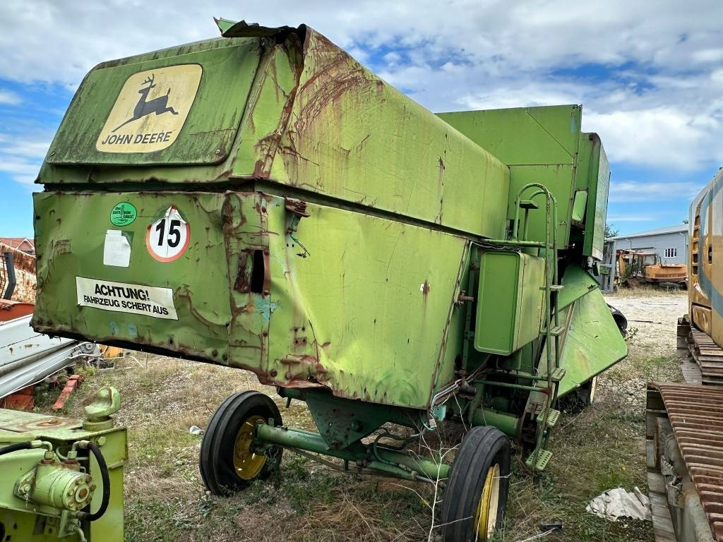 John Deere 952 FOR PARTS  - 联合收割机:图3 John Deere 952 FOR PARTS  - 联合收割机:图3