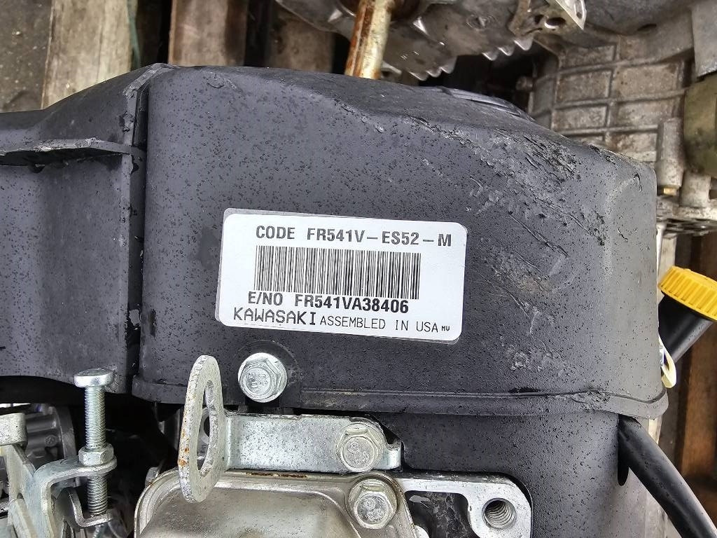 Kawasaki SRB3/P V-0113 ENGINE  - 发动机 适用于 建筑机械:图5 Kawasaki SRB3/P V-0113 ENGINE  - 发动机 适用于 建筑机械:图5