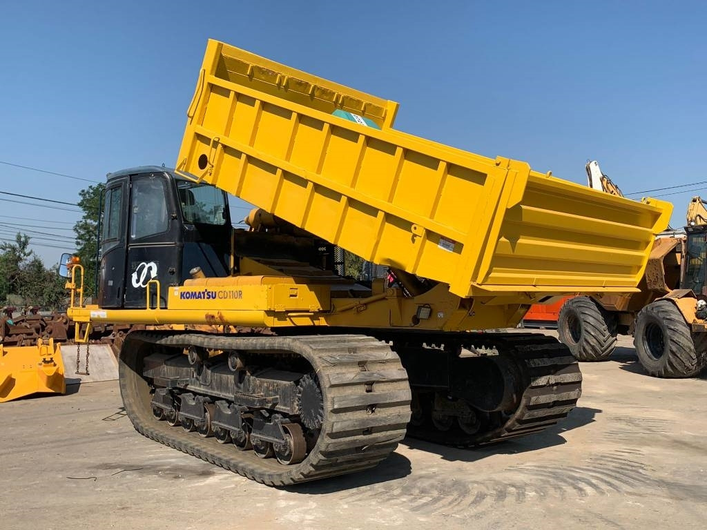 Komatsu CD 110 R-1 - 履带式自卸车:图3 Komatsu CD 110 R-1 - 履带式自卸车:图3